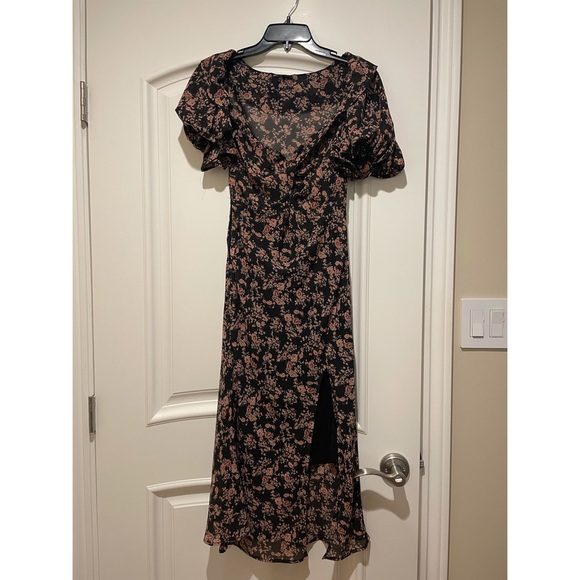 SOLD ON MERCARI - Picture 7 of 7